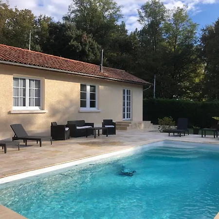 Maison A Louer *