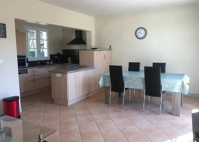 Maison A Louer * Casteljaloux